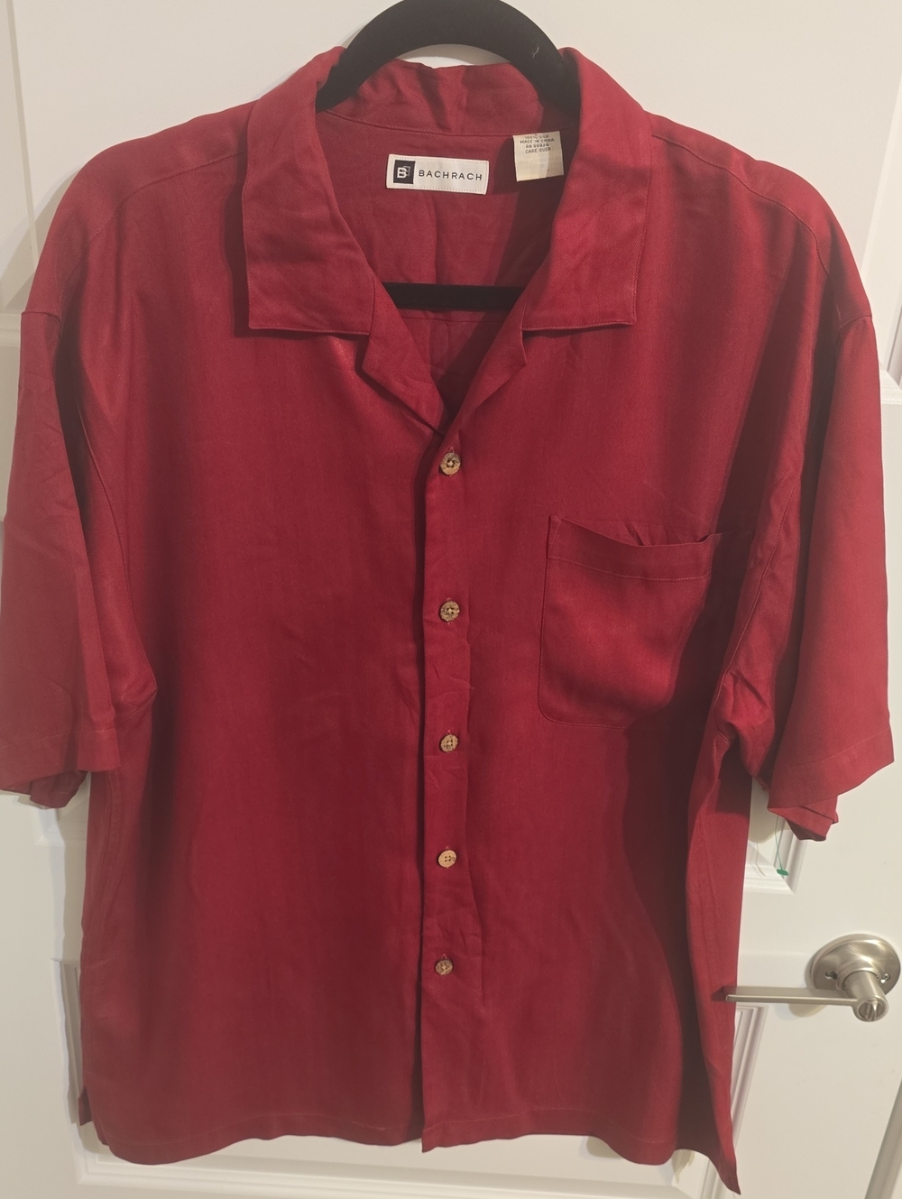 Bachrach Men’s Deep Red Short-Sleeve Button-Down Shirt